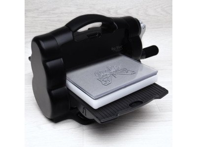 Новинки від виробника Tim Holtz